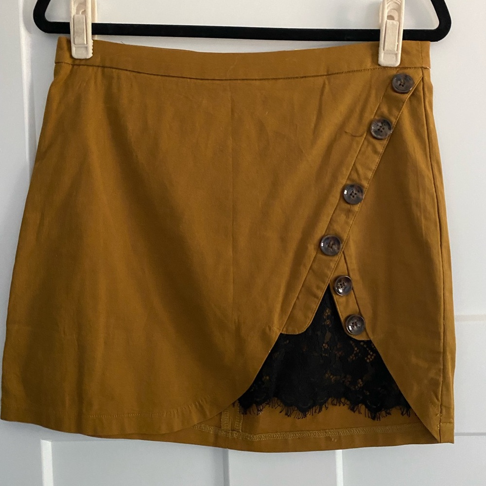 Superdown Crisscross skirt